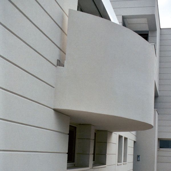 2003-2006, la rifunzionalizzazione di un edificio in via tartini